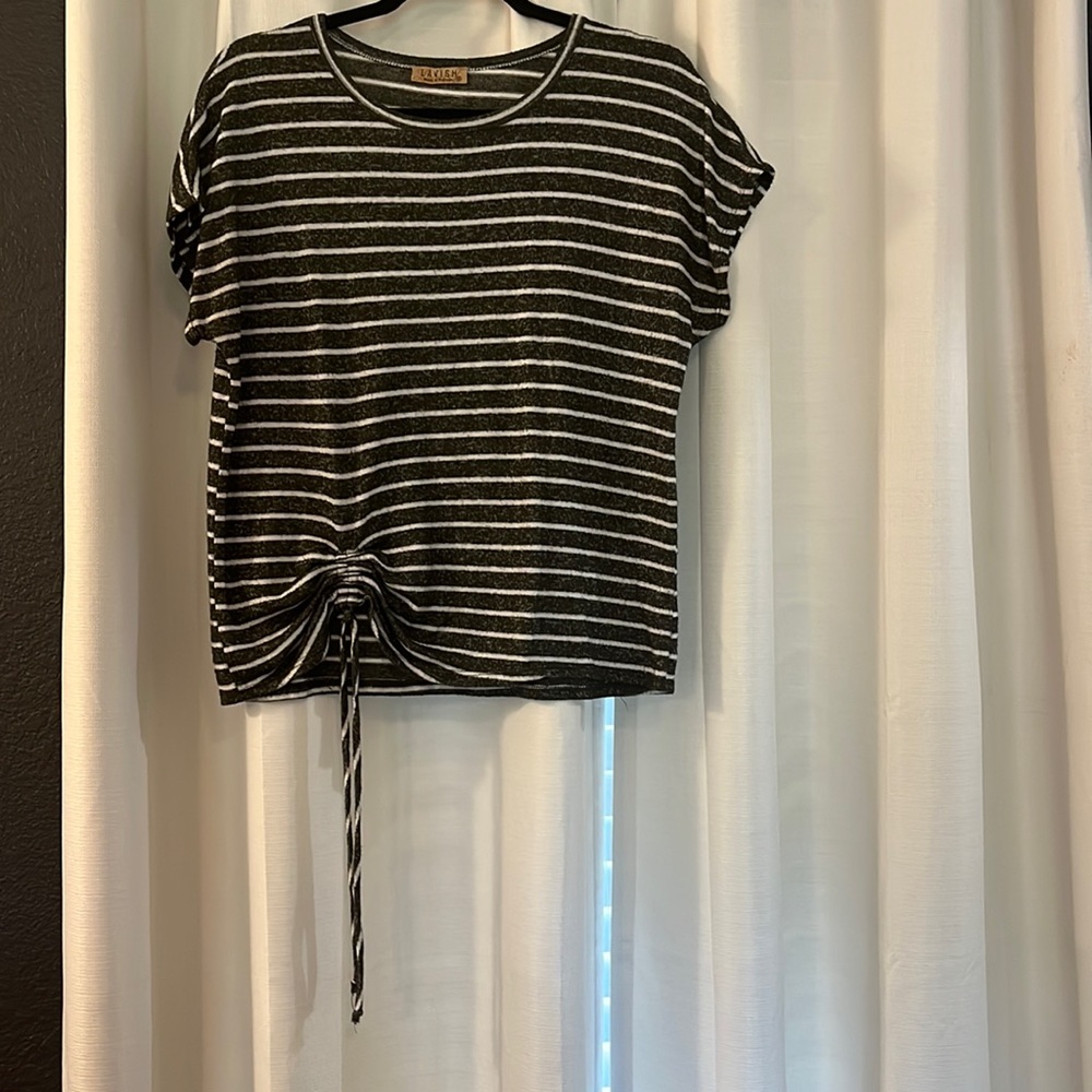Lavish dark green&white striped shirt with short sleeves & ruching on the side.